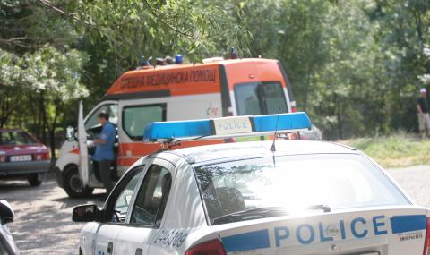 Самоубийство в Бургас, мъж скочи от 13-ия етаж - 1