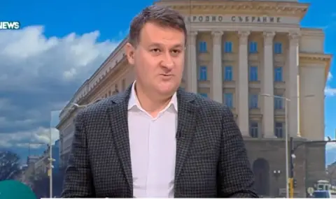 Assoc. Prof. Lyubenov: The cabinet will have a hard time withstanding the growing public tension  - 1