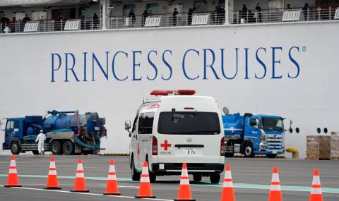 Евакуират стотици от круизния кораб Diamond Princess (СНИМКИ) - 1