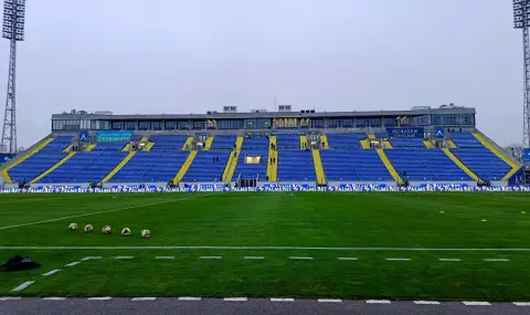 Стадион „Георги Аспарухов“ отново е без ток – магазинът и касите са затворени - 1