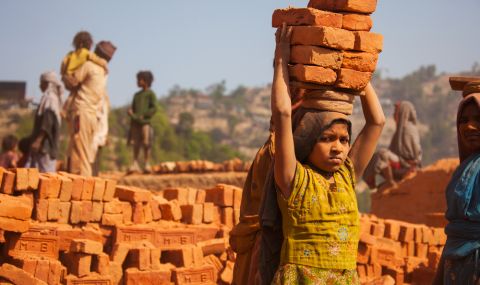 12 юни – Световен ден срещу трудовата експлоатация на децата - 1