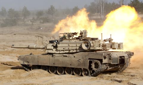 В Германия пристигнаха танкове Abrams за обучение на украинските сили - 1