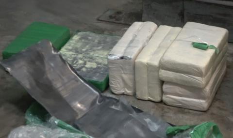 Откриха 2 кг кокаин в дома на бивш служител на фирмата с „банановата пратка“ - 1