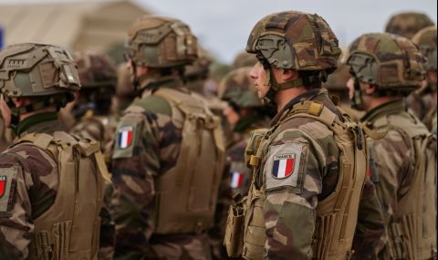Франция се изтегля от Мали - 1