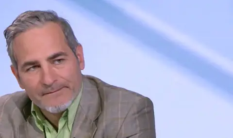 Любомир Стефанов: Виждаме процес на „едно напред, две назад“. Сякаш всеки следващ парламент започва отначало - 1