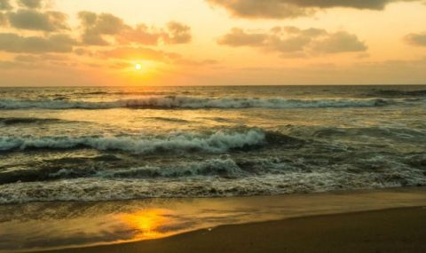 Времето днес, прогноза за четвъртък, 7 септември: Слънчево, повече облаци над Южна България - 1