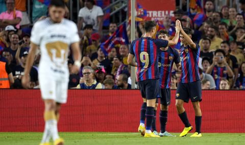 Барселона открива официален феншоп в Мадрид в навечерието на "Ел Класико" - 1
