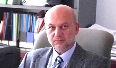 Борислав Борисов е назначен за зам. - директор на Митниците - 1