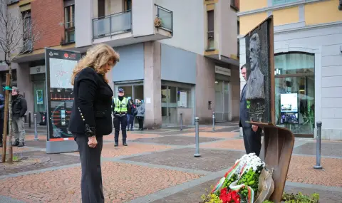 Президентът Илияна Йотова отдаде почит пред барелефа на Левски в Монца