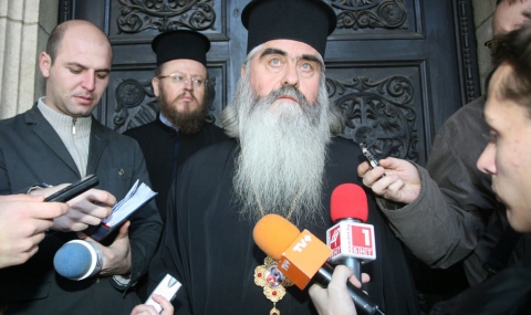 Трима митрополити ще се борят за поста патриарх - 1