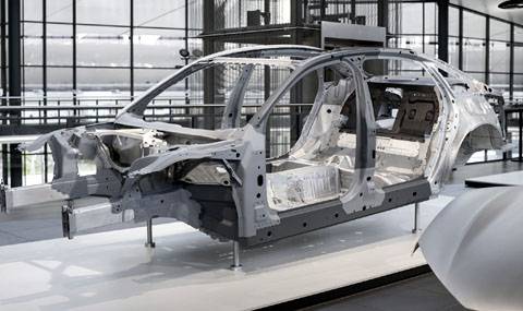 Каросерия от 4 материала за новото Audi A8 - 1