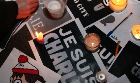 Джамиите във Франция почитат жертвите от „Шарли Ебдо“ - 1