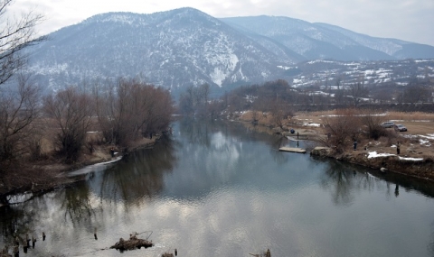 Облаци и дъжд до обяд, после слънце - 1