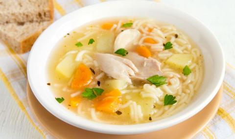 Рецепта на деня: Вкусна и питателна пилешка супа - 1