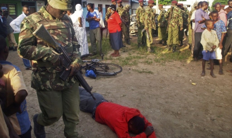 Близо 50 жертви при терористична атака в Кения - 1