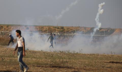 Палестинци правят пожари с хвърчила - 1
