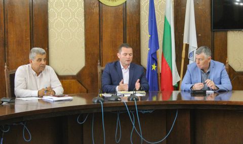 Пенчо Милков: Инициираните от депутатите промени в Закона за въздуха трябва да се изведат до край - 1