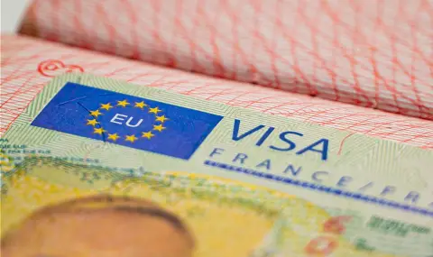 ЕК прие стратегия за „по-интелигентна, модерна и последователна визова политика“