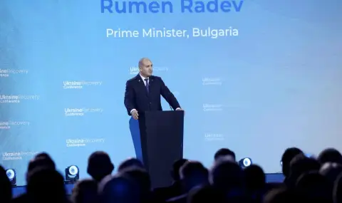 Румен Радев в Гданск: Прекратяването на войната е ключът към дългосрочното възстановяване на Украйна - 1
