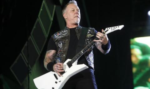 Зрелищен инцидент на концерт на Metallica (ВИДЕО) - 1