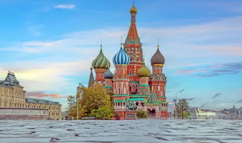 Клиенти вече си искат парите от туроператорите за спрените екскурзии до Русия - 1