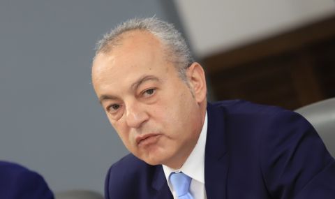 Министър Донев с важна информация за добавките от 120 лева към пенсиите - 1