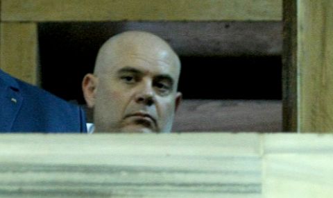 Парламентът задължи Гешев да внесе доклад за прилагането на Закона за защита на застрашени лица - 1