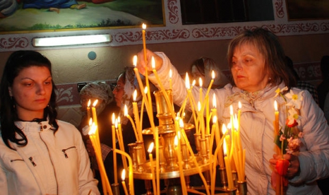 Българите празнуват Великден - 1