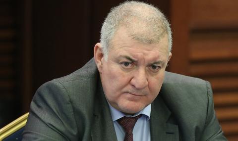 Слух за оставка на шефа на Митниците разгневи Министерство на финансите - 1