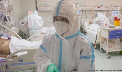 “Толкова много смърт“: болниците в Румъния са пред колапс заради пандемията - 1
