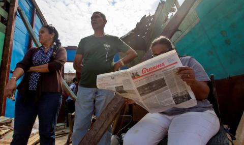 По-тънки вестници в Куба, няма хартия - 1