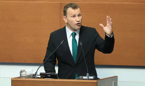 Стоян Тричков от ПБ стана първият наказан депутат в 52-ото Народно събрание