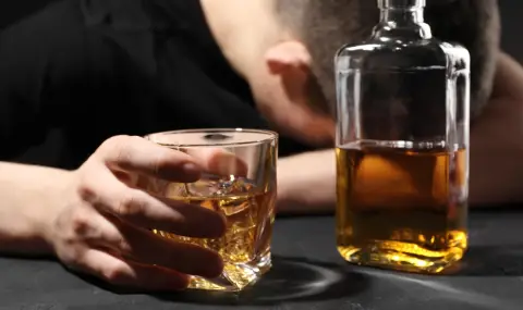 Как алкохолът променя тялото ни с годините и защо махмурлукът е по-интензивен след 30-те - 1