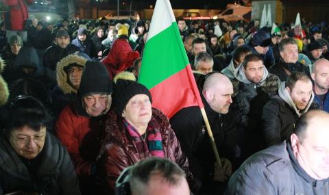 Кметът на Войводиново призова протестите да спрат - 1