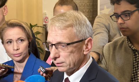 ПП-ДБ подновиха преговорите с ГЕРБ-СДС за правителство в Народното събрание - 1