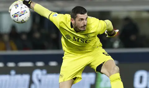 Алекс Мерет преподписва с Наполи - 1