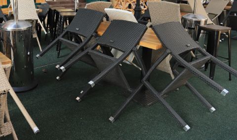 Сервитьори и бармани от Пловдив излизат на протест - 1