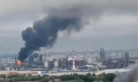 Украйна извърши нова масирана атака с десетки дронове срещу Москва, летищата са парализирани
