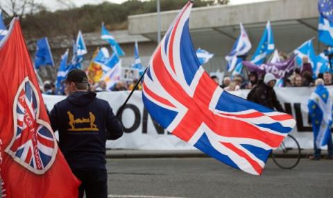 Мнозинството шотландци искат независимост - 1