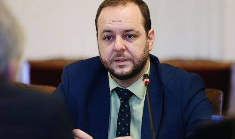 Сандов: Би било самоубийствено за Русия, ако атакува ядрена мощност - 1