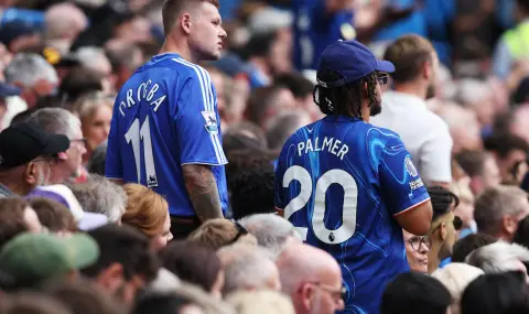 Двама привърженици на Челси са приети в болница преди сблъсъка с Наполи - 1