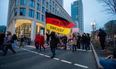 Демонстрации срещу ограниченията в Германия - 1