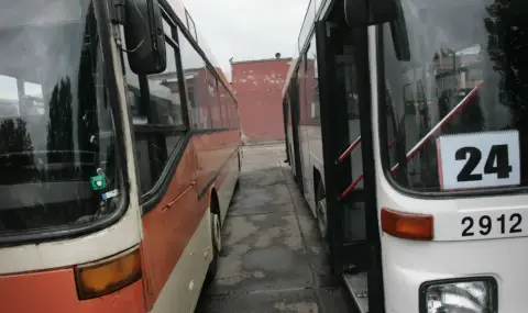 Без обществен транспорт са над 200 малки населени места в България - 1