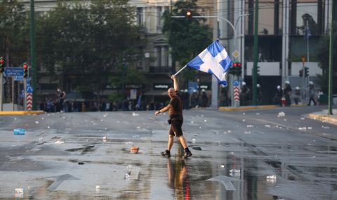 Гръцкото правителство ограничи стачките - 1