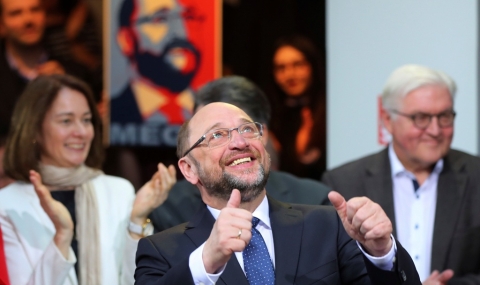 Може ли той да победи Меркел? - 1