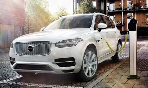 В услуга на Volvo: Швеция въвежда такси за бензинови и дизелови коли - 1