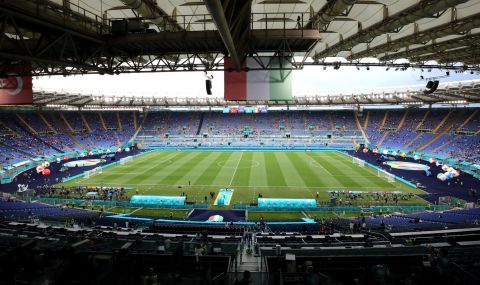 Президентът на ФИФА призова един от митичните италиански стадиони да се преименува - 1