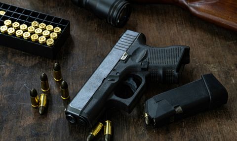 Бивш полицай е осъден за грабеж на оръжие от полицейско стрелбище - 1