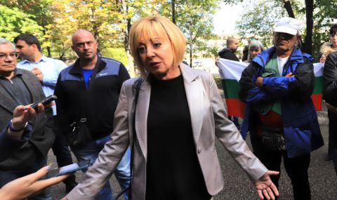 Манолова: Хората треперят за оцеляване, а в ЦИК си раздават подаръци - 1
