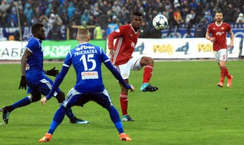 Играч на ЦСКА показа голямо сърце - помага на свои сънародници, засегнати от пандемията - 1